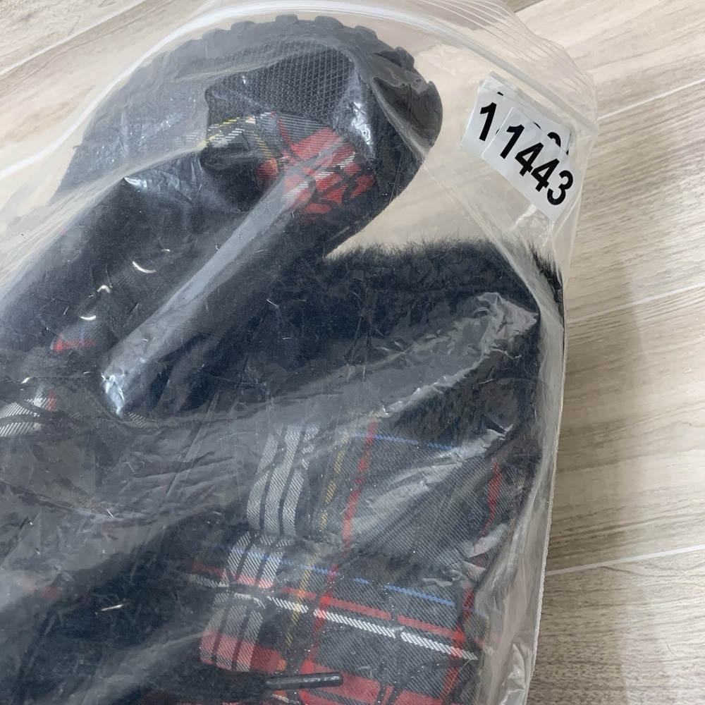Coach Jennie Fur Lace Winter Boots Black Red Plaid Women's Size 6.5B - Picture 9 of 9